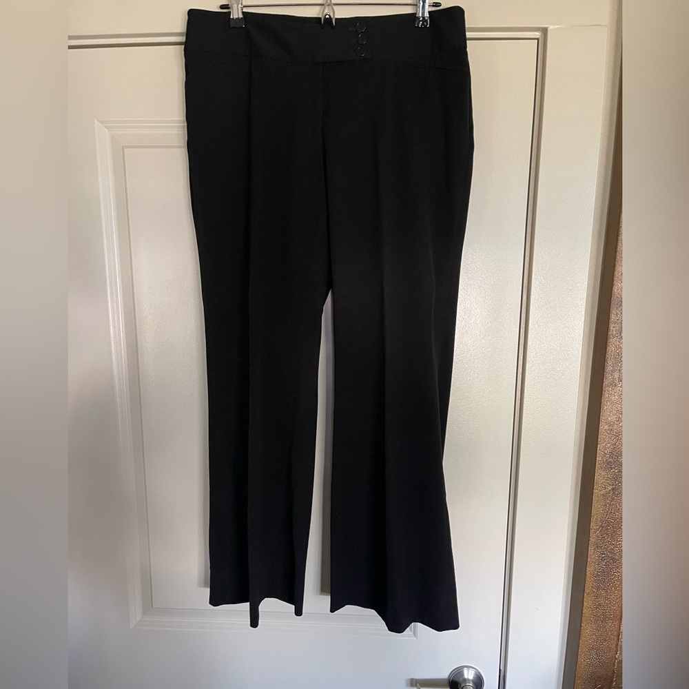 White House Black Market slacks size 10S
